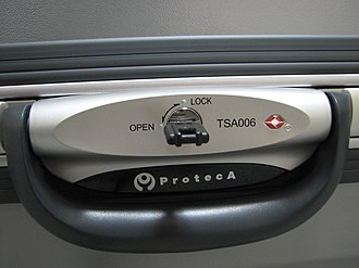 Built-in TSA luggage lock using Travel Sentry standard Suitcase2.jpg