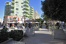 Tarsus Atatürk Bv. in 2008 7527.jpg