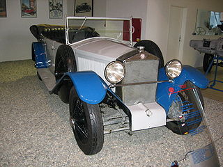 <span class="mw-page-title-main">Tatra 17</span> Motor vehicle