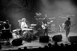 Les Dandy Warhols au Kentish Town Forum 2012.jpg