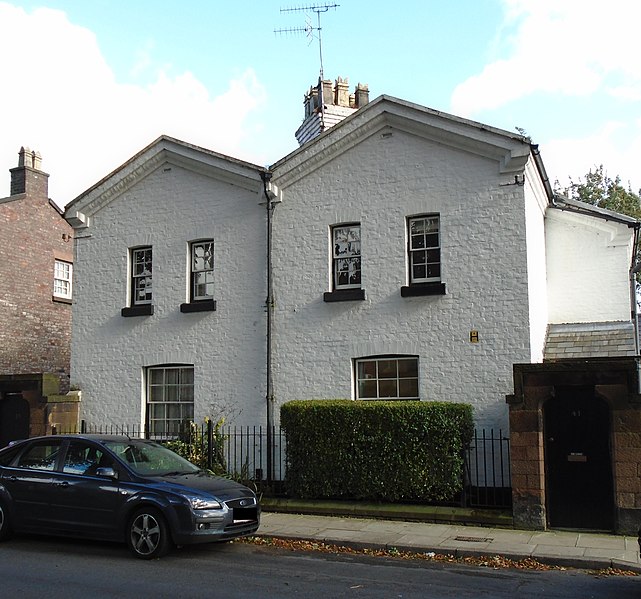 File:The Lodge, Mersey Road.jpg