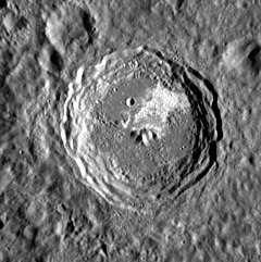 Теофан кратері EN0257735204M.jpg