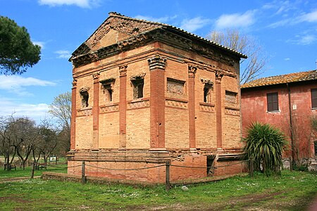 Tomb of Annia regilla2