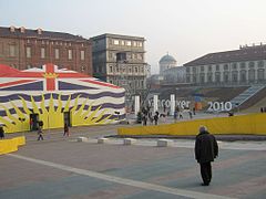 Torino 2006 Casa British Columbia Piazzale Valdo Fusi.jpg