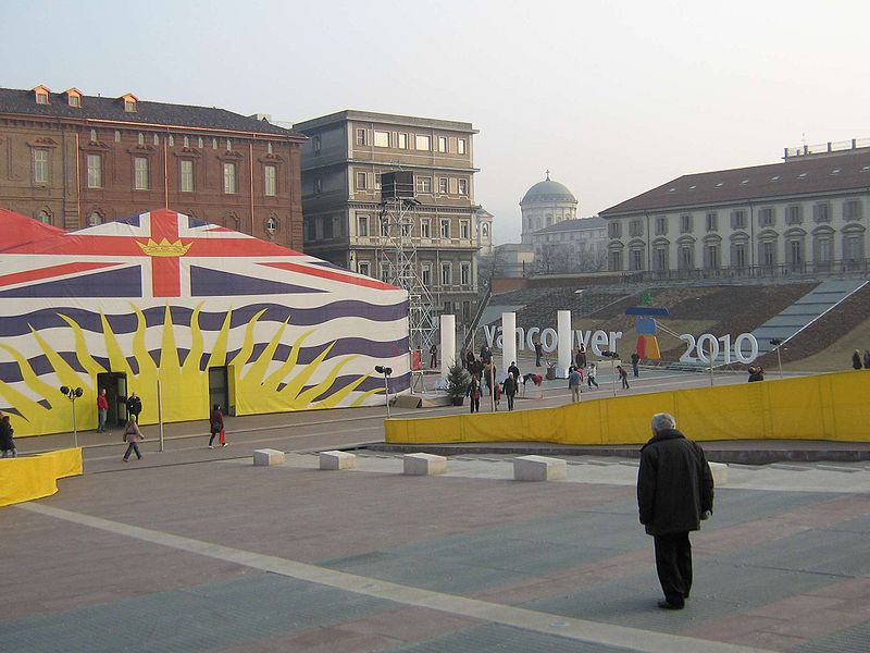 File:Torino 2006 Casa British Columbia Piazzale Valdo Fusi.jpg