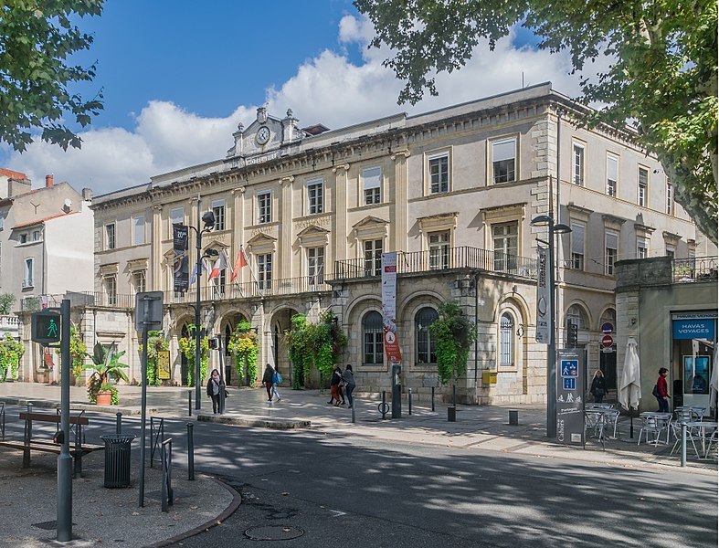 File:Town hall of Cahors 05.jpg