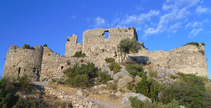 File:Tuchan Chateau d'Aguilar AL 64.jpg