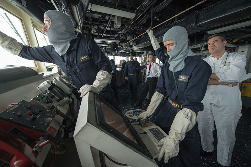 File:USS Donald Cook flag officer sea training 150402-N-JN664-043.jpg