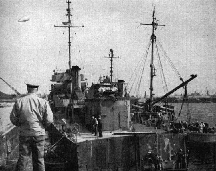 File:USS Donnell (IX-182) serving as a power barge at Cherbourg, France, circa in 1944.jpg