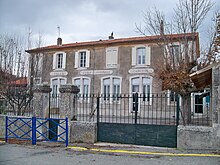 L'école primaire de Vachères.