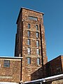 Roter Turm des Todes (Dødens røde tårn) ble bygget av politiske fanger for å tjene utvinningen av uran i den tsjekkiske byen Ostrov nad Ohří.[4][5]