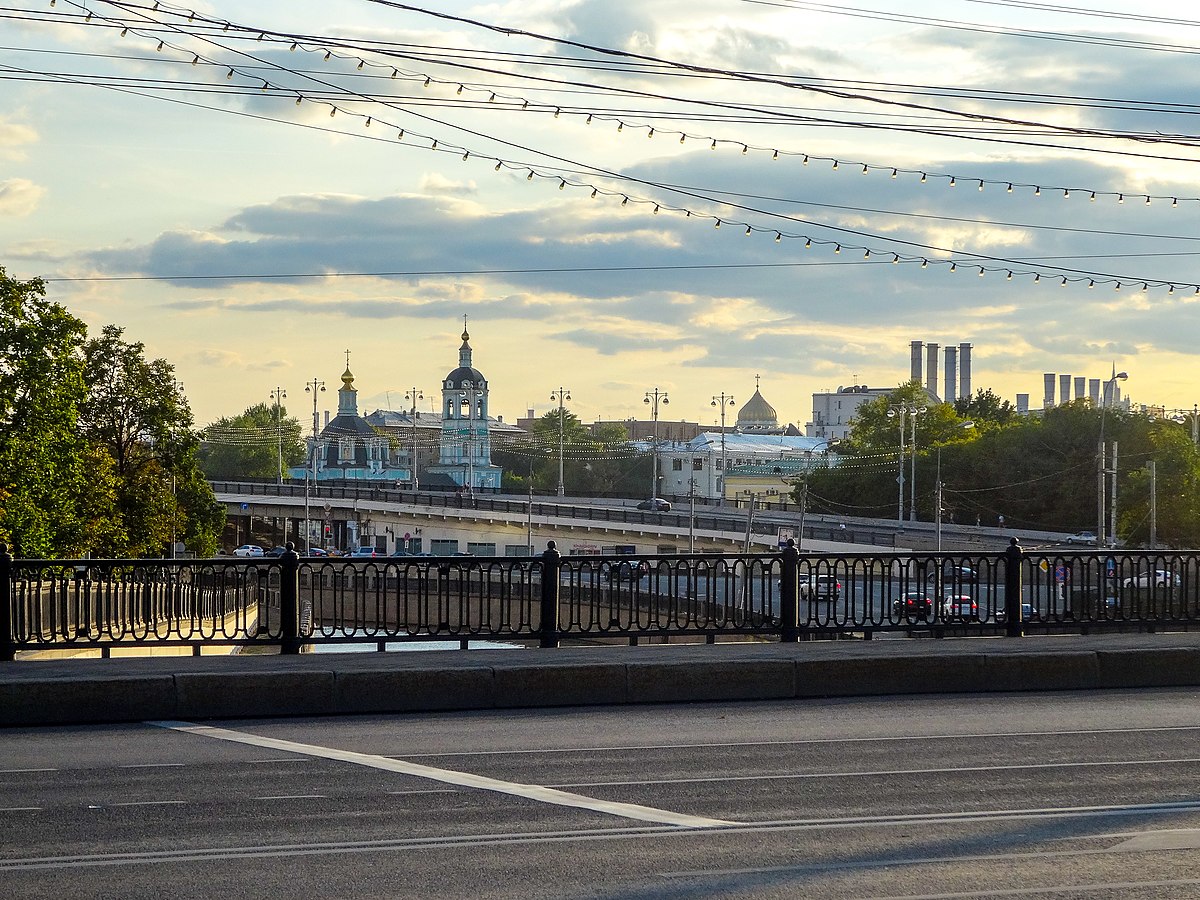 большой устьинский мост в москве