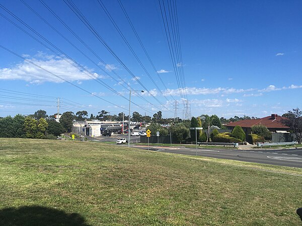 Darebin Drive in Lalor