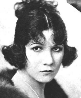 <span class="mw-page-title-main">Vivienne Segal</span> American actress and singer