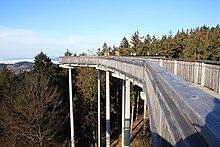 Treetop walk in Sankt Englmar-Maibrunn Waldwipfelweg auf Saulen...2011Bayern 1105WI.jpg