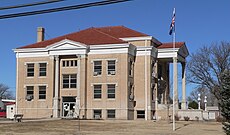 Wallace County, Kansas courthouse from S 1.JPG
