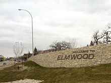 Welcome to Elmwood Welcome to Elmwood sign on embankment in Winnipeg, Manitoba.jpg