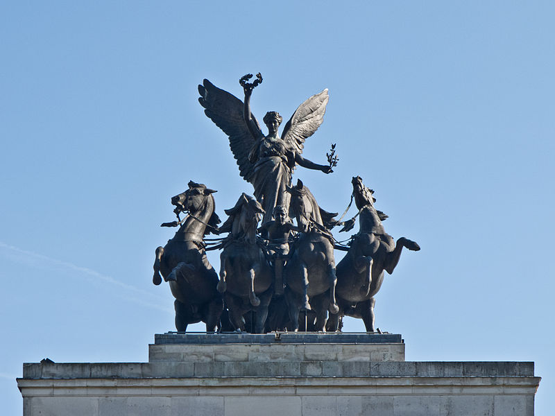 File:Wellington Arch - Quadriga.jpg