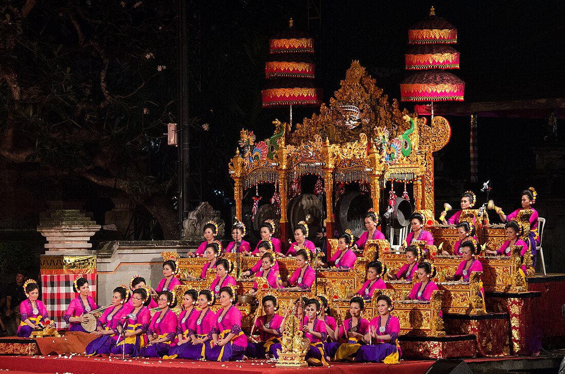 Gamelan gong kebyar