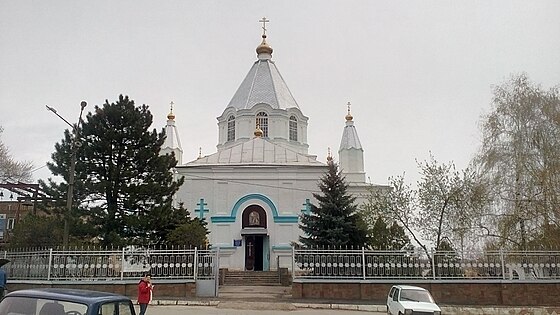 Точка зрения белая калитва. Введенский храм белая Калитва. Введенский храм город белая Калитва. Храм в белой Калитве Ростовской области. Храм введения во храм Пресвятой Богородицы (белая Калитва).