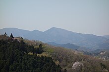 ファイル:仙元山から眺めた笠山.jpg