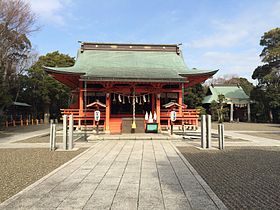 鶴峯八幡神社・拝殿