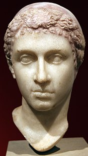 -0035 Altes Museum Portrait Kleopatra VII anagoria.JPG