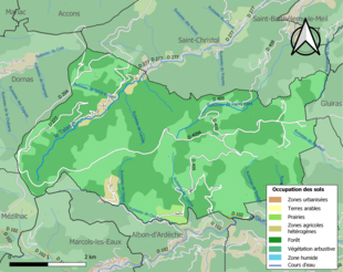 Barevná mapa znázorňující využití půdy.