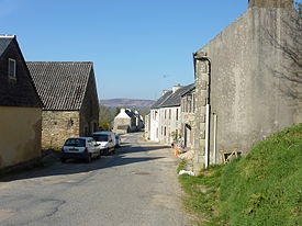 2010. Botmeur. Rue principale.JPG