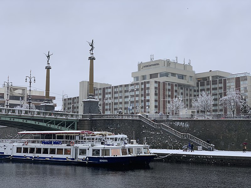 File:20190203 CzechBridge 9350 (40475007453).jpg