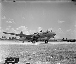 Aircraft of the Royal Air Force 1939-1945- Vickers Warwick. CH18211.jpg