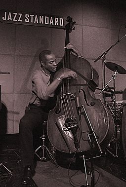 Bassist Alex Blake on stage at Jazz Standard in 2007. Alex Blake photo 2.jpg