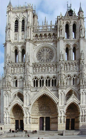 Amiens-cathédrale.jpg