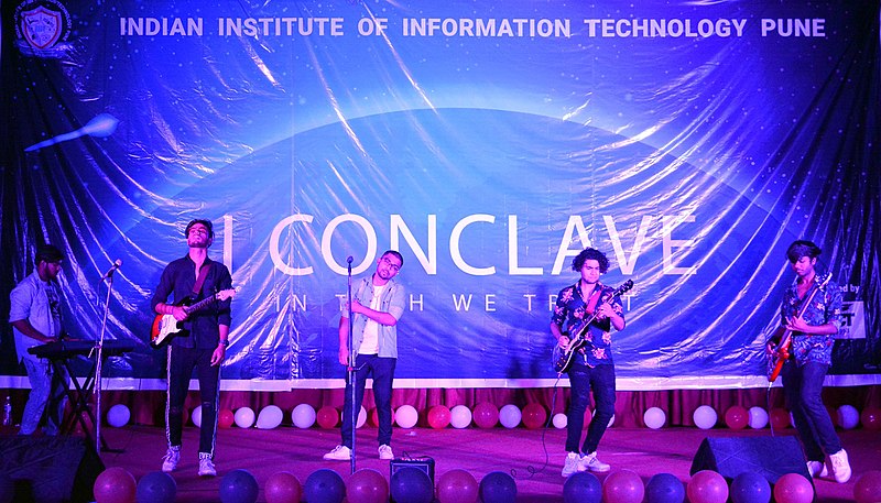 File:Annual Techfest i-CONCLAVE.jpg