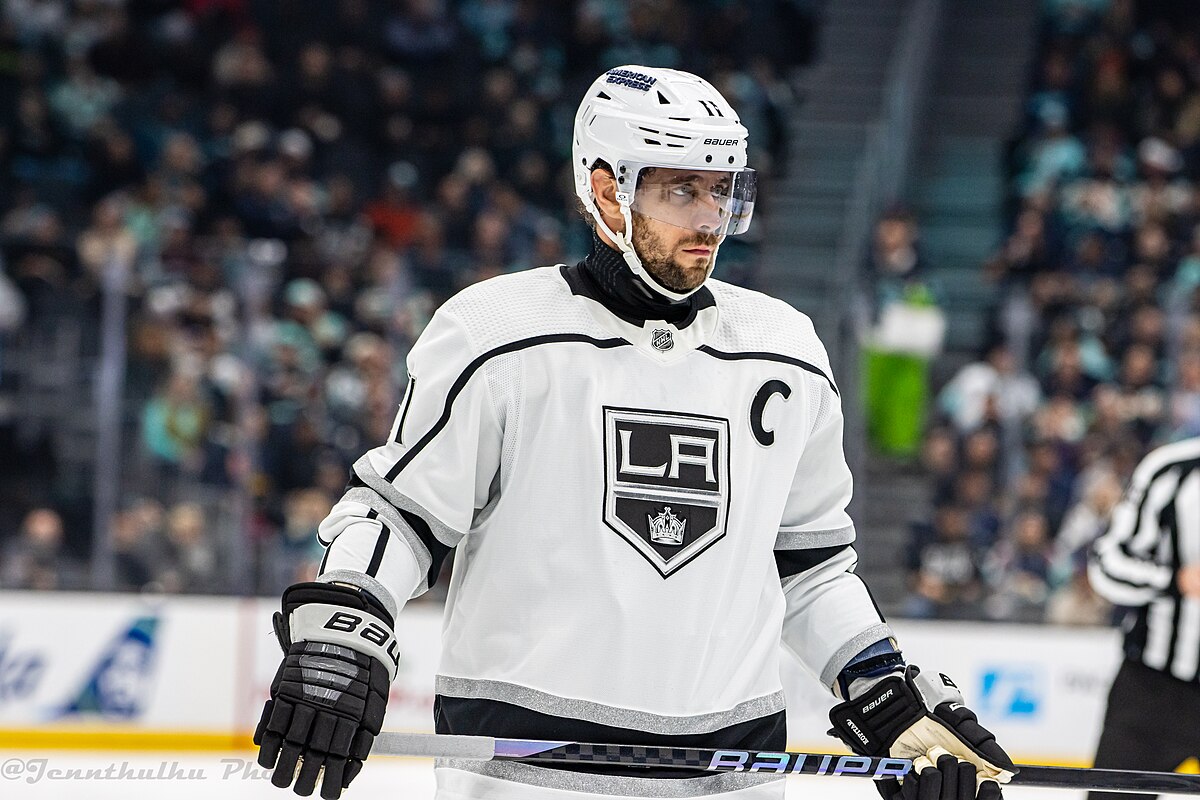 Anze Kopitar proud of reaching Kings' games played record in season of many  possible milestones