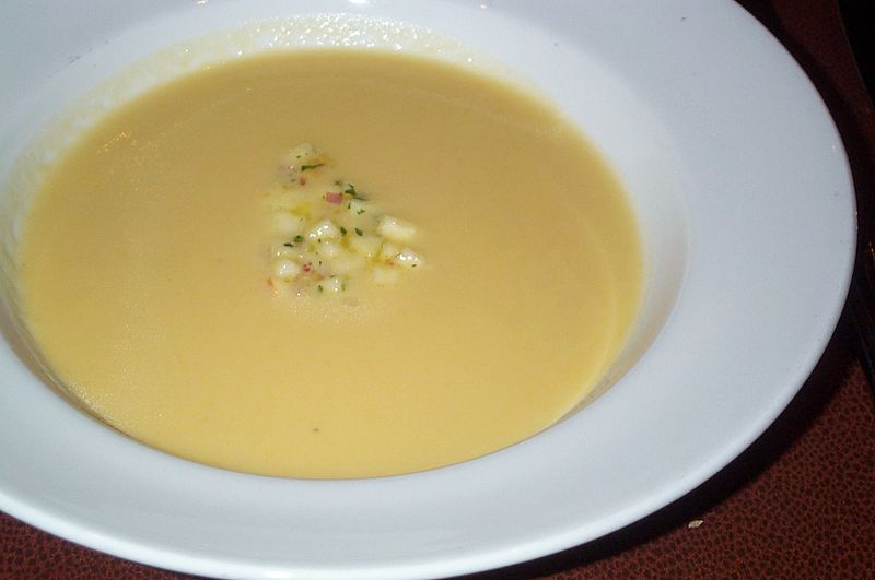 File:Apple parsnip soup with apple relish.jpg