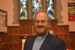 <span class="mw-page-title-main">Arthur Barrett (priest)</span> Anglican priest