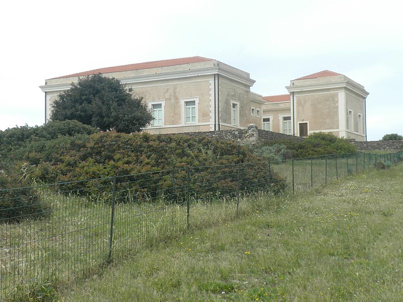 File:Asinara ospedale.jpg