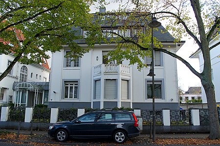 Bad Godesberg, Rheinallee 32