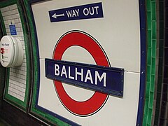 Balham station Northern line roundel.JPG