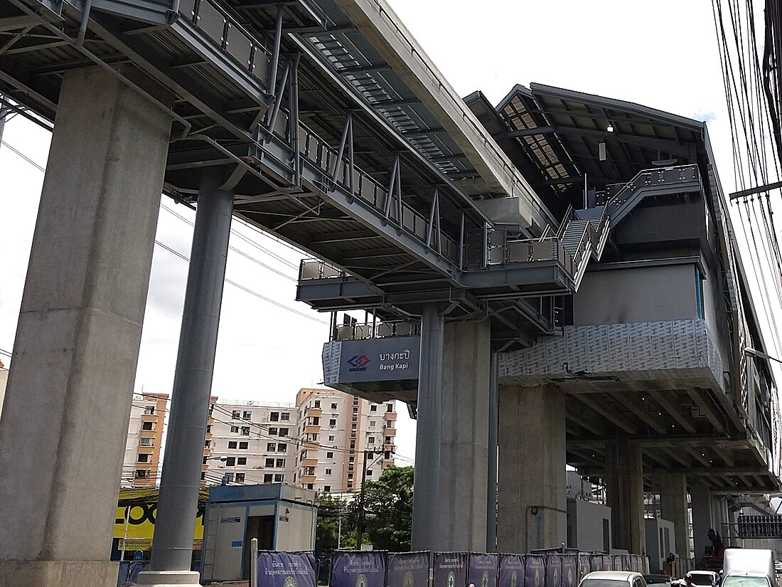 Bang Kapi MRT station