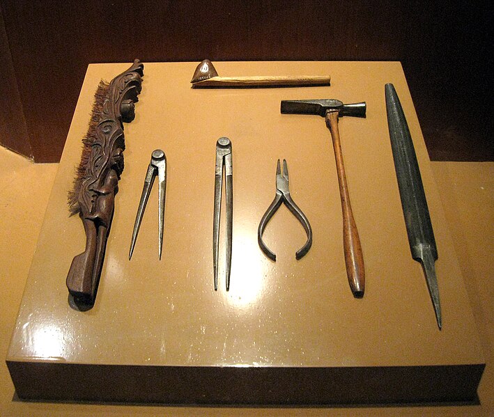 File:Batik Making Tools.jpg