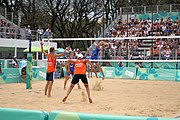 Deutsch: Beachvolleyball bei den Olympischen Jugendspielen 2018; Tag 11, 17. Oktober 2018; Jungen,Finale – Niederlande (Matthew Immers/Yorick de Groot)-Schweden (David Åhman/Jonatan Hellvig) 0:2 (20–22/15–21) English: Beach volleyball at the 2018 Summer Youth Olympics at 17 October 2018 – Final – Netherlands (Matthew Immers/Yorick de Groot)-Sweden (David Åhman/Jonatan Hellvig) 0:2 (20–22/15–21)