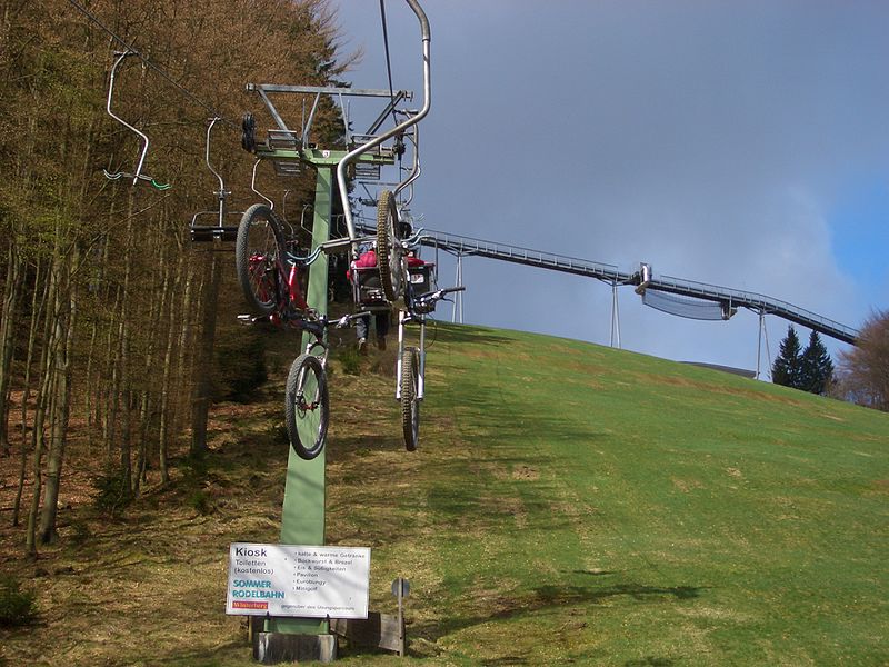 File:Bikepark Lift.JPG