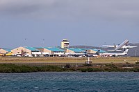 Queen Beatrix International Airport with planes at the terminals, American Airlines taking off (2006) Boeing 757-223, American Airlines AN1043834.jpg