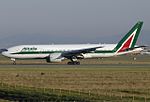 Боинг 777-243 (ER), Alitalia JP6740126.jpg