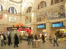 Mural inside the station hall Bremen Bahnhofshalle.jpg