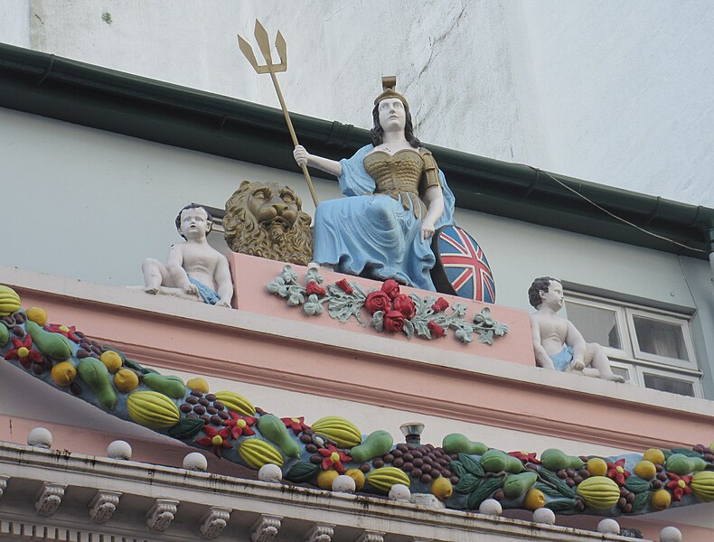 File:Britannia sculpture The Grapes pub Jersey b.jpg