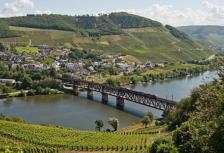 Scenic railway route across the river Moselle in between vineyards near Traben-Trarbach.