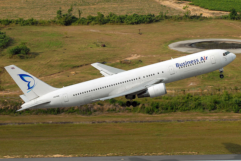 File:Business Air Boeing 767-300ER Prasertwit-1.jpg